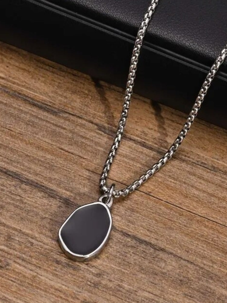 SILVER CHAIN NECKLACE WITH BLACK PENDANT VINTAGE STAINLESS STEEL