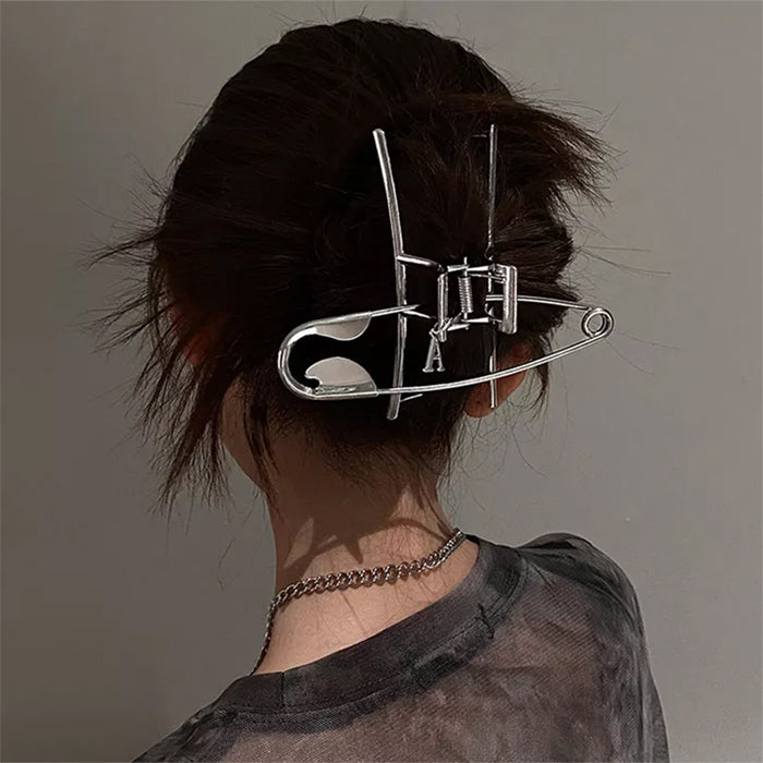 SILVER HAIR CLAW CLIP WITH SAFETY PIN ACCENT FOR HAIR ACCESSORIES