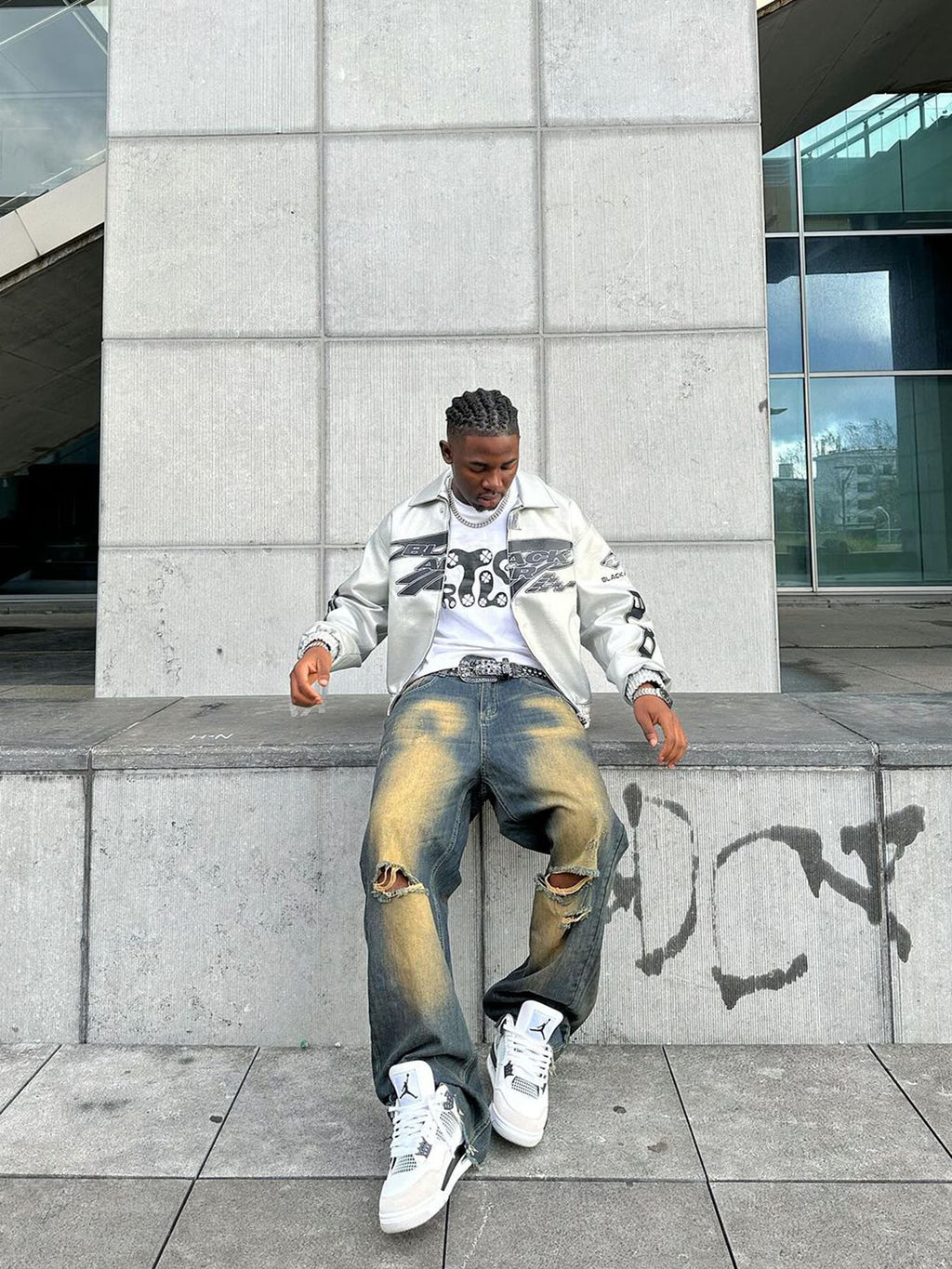 SILVER RACING JACKET WITH VINTAGE EMBROIDERED LONG SLEEVE AND LAPEL COLLAR