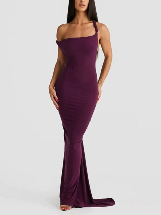 SLEEVELESS BLACK MAXI DRESS WITH PLEATED WRAP DESIGN AND HALTER NECKLINE