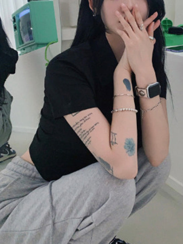 SLIM FIT CASUAL SHORT SLEEVE BUTTON-UP SHIRT IN BLACK