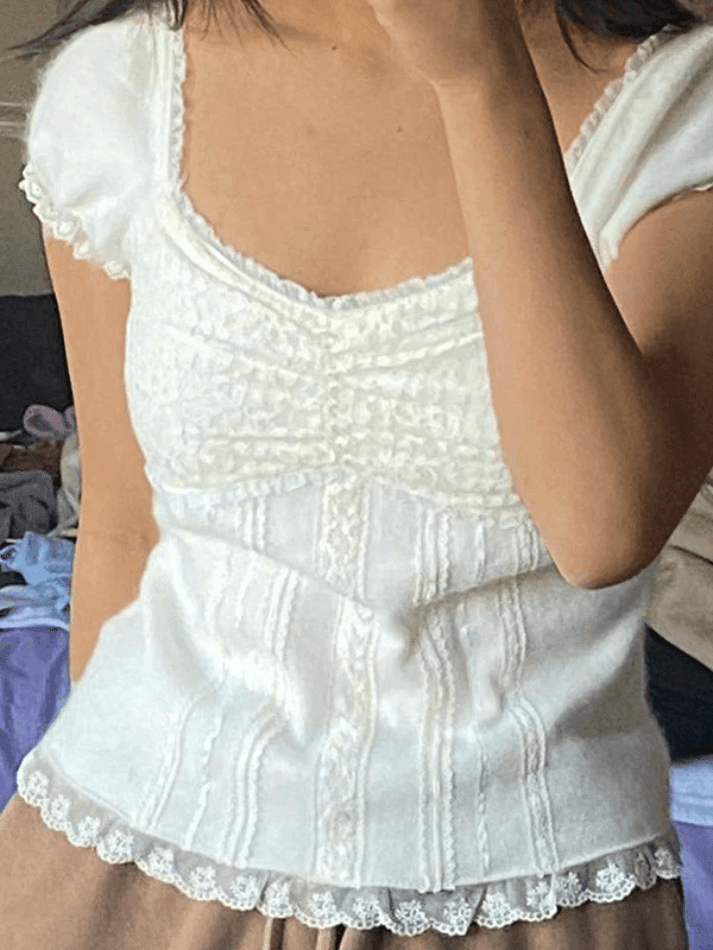 SLIM FIT WHITE LACE TRIM BLOUSE