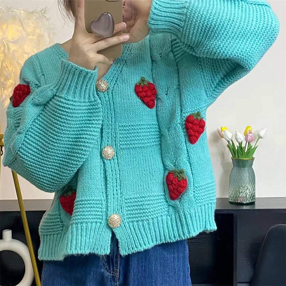 STRAWBERRY APPLIQUÉS CHUNKY KNIT CARDIGAN