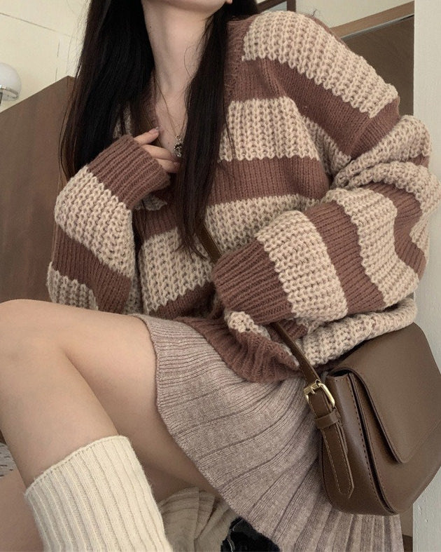 STRIPED KNIT SWEATER AND SHOULDER BAG SET FOR WOMEN