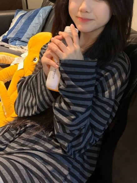 STRIPED PAJAMA SET WITH VINTAGE STRIPE ROUND NECK DESIGN