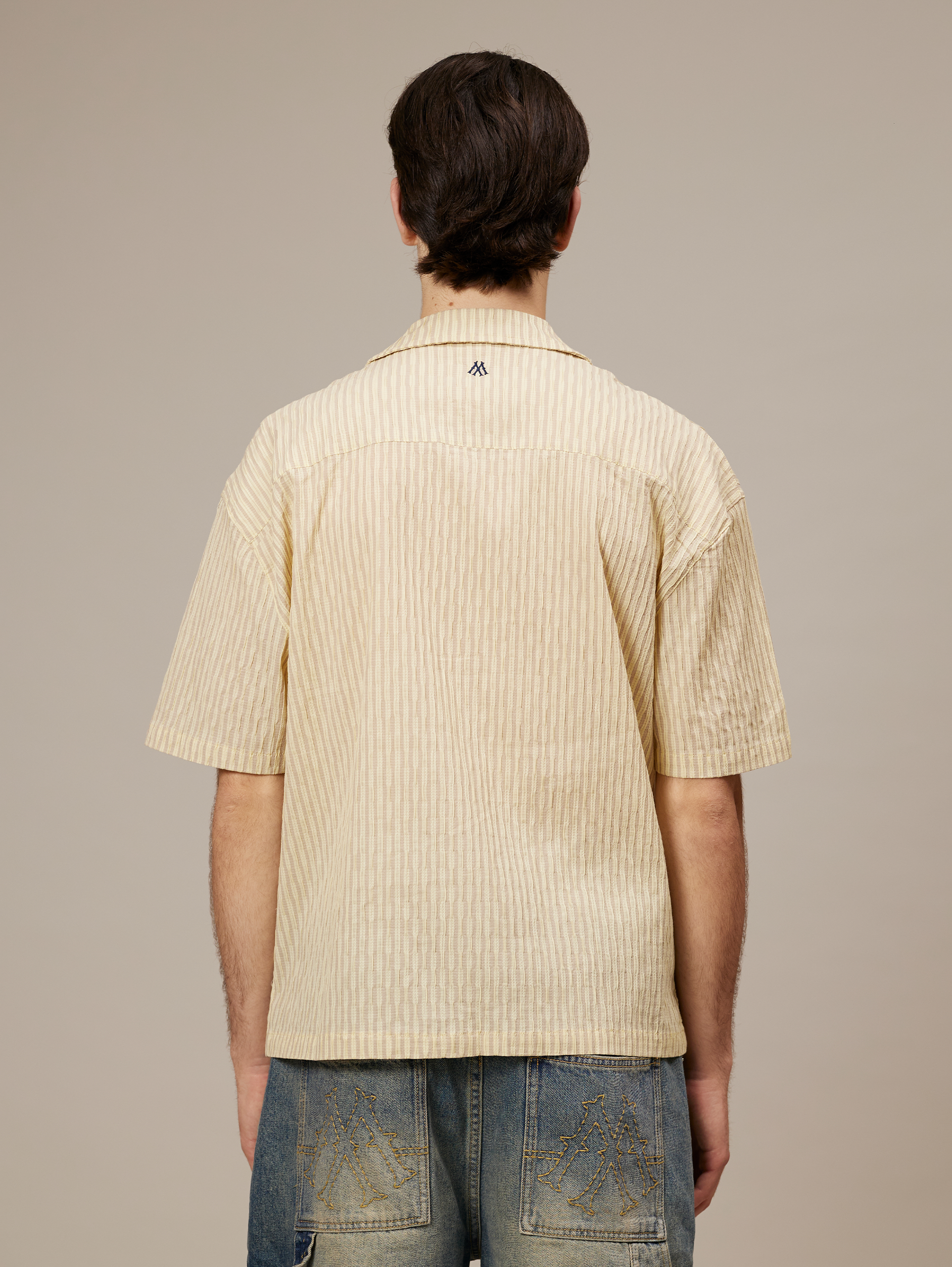 STRIPED SHORT-SLEEVED SHIRT IN YELLOW BEIGE COTTON SEERSUCKER