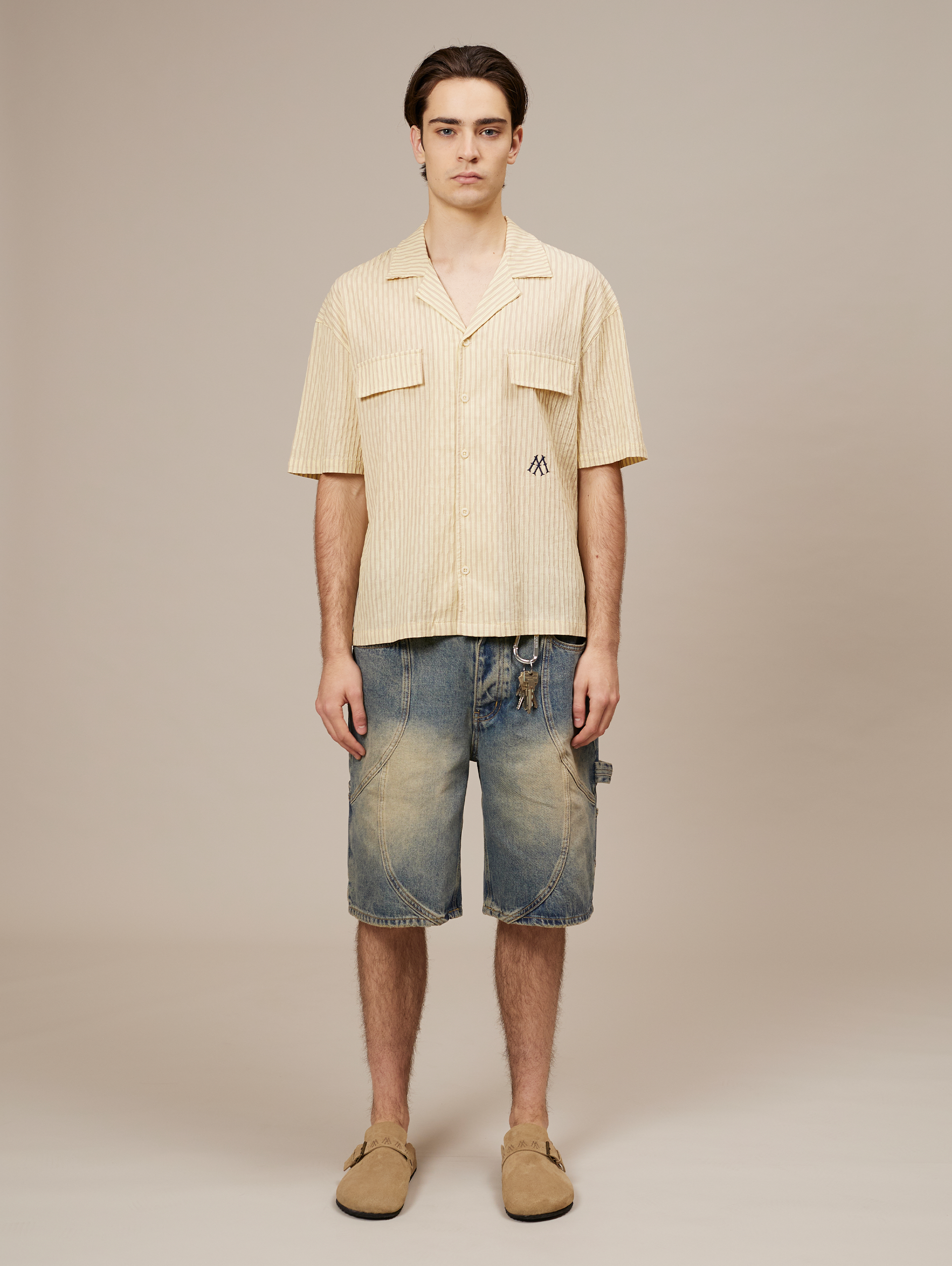 STRIPED SHORT-SLEEVED SHIRT IN YELLOW BEIGE COTTON SEERSUCKER