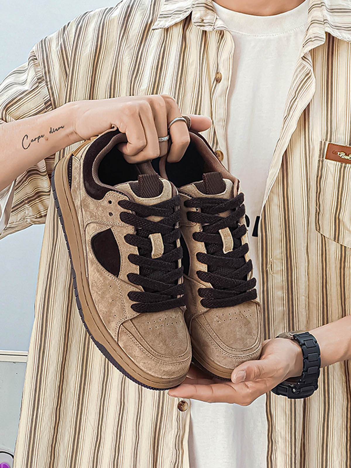 SUEDE SNEAKER WITH HEEL INCREASE AND WASHING MODE - TAN AND BROWN