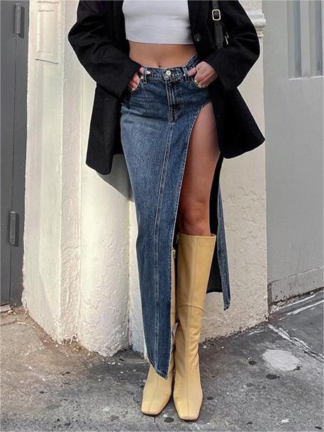 TAN KNEE-HIGH BOOTS WITH HIGH LEG SLIT DETAIL