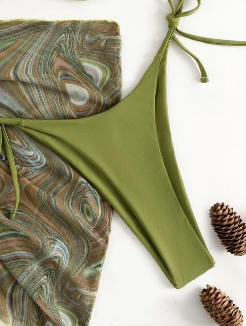 THREE-PIECE BIKINI SWIMSUIT WITH CROSS DESIGN AND LACE DETAILS