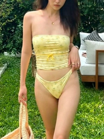 TWO-PIECE SWIMSUIT YELLOW CUTE FLORAL PATTERN