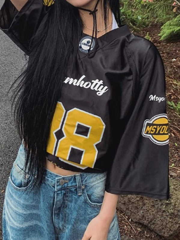 TWO SHORT SLEEVE JERSEYS WITH CONTRAST COLORS AND RETRO PRINT