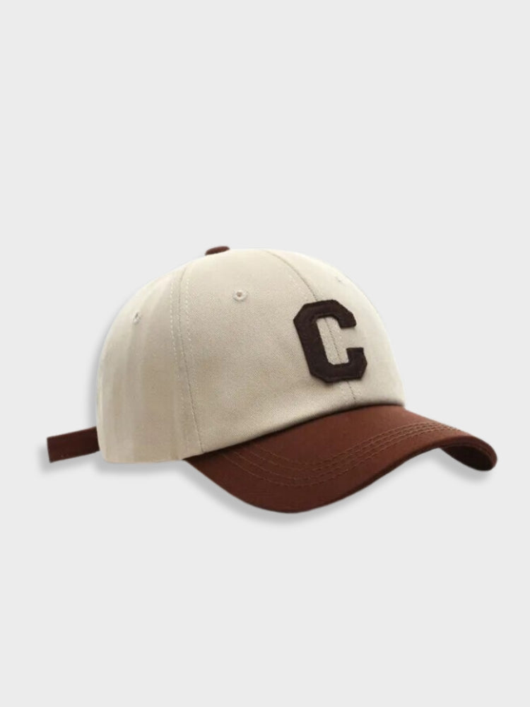 TWO-TONE BASEBALL CAP WITH C - VINTAGE C CAP FOR THE FASHION-FORWARD INDIVIDUAL