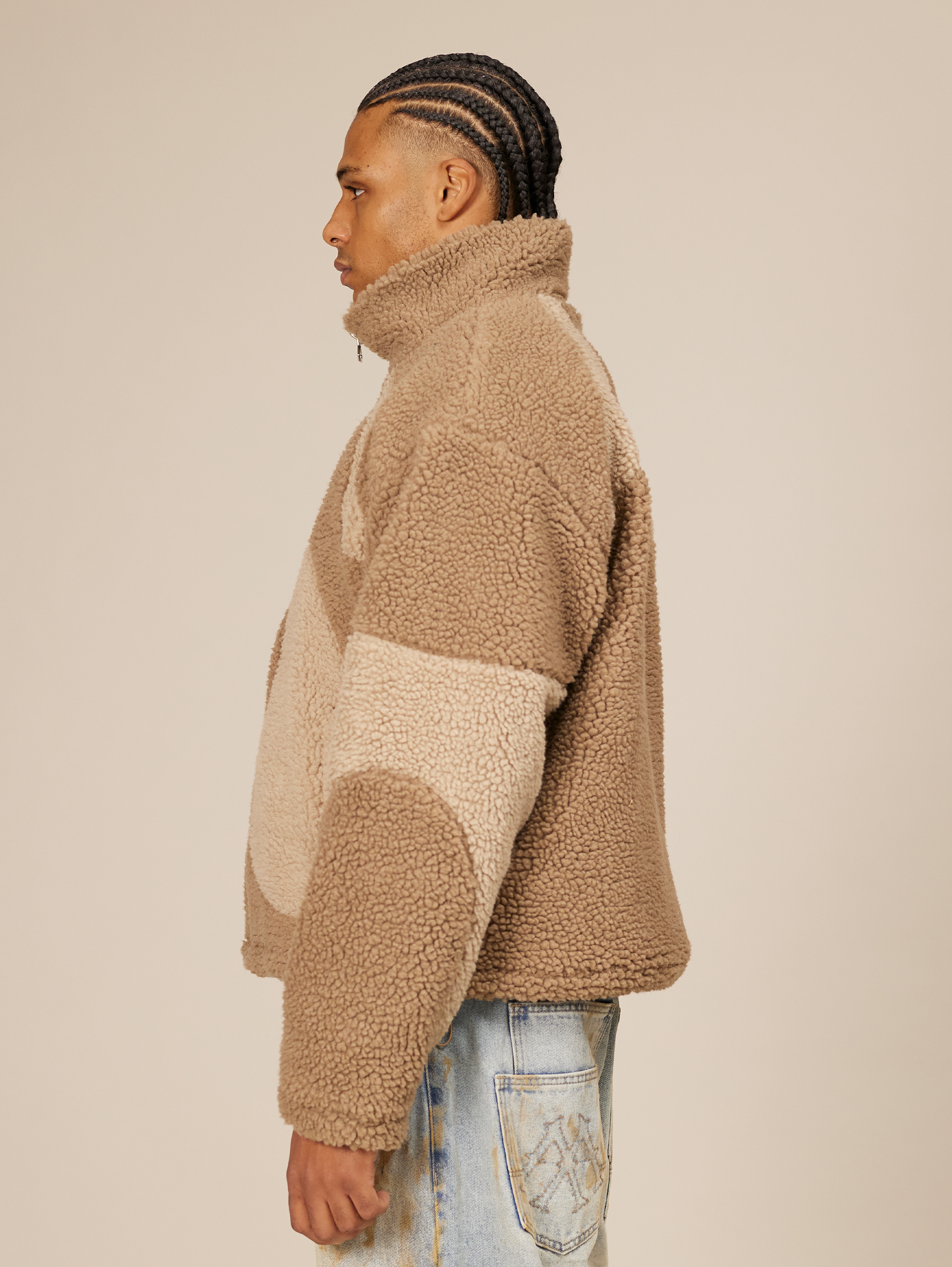 TWO-TONE FLEECE JACKET WITH OVERSIZED DROPPED SHOULDER DESIGN