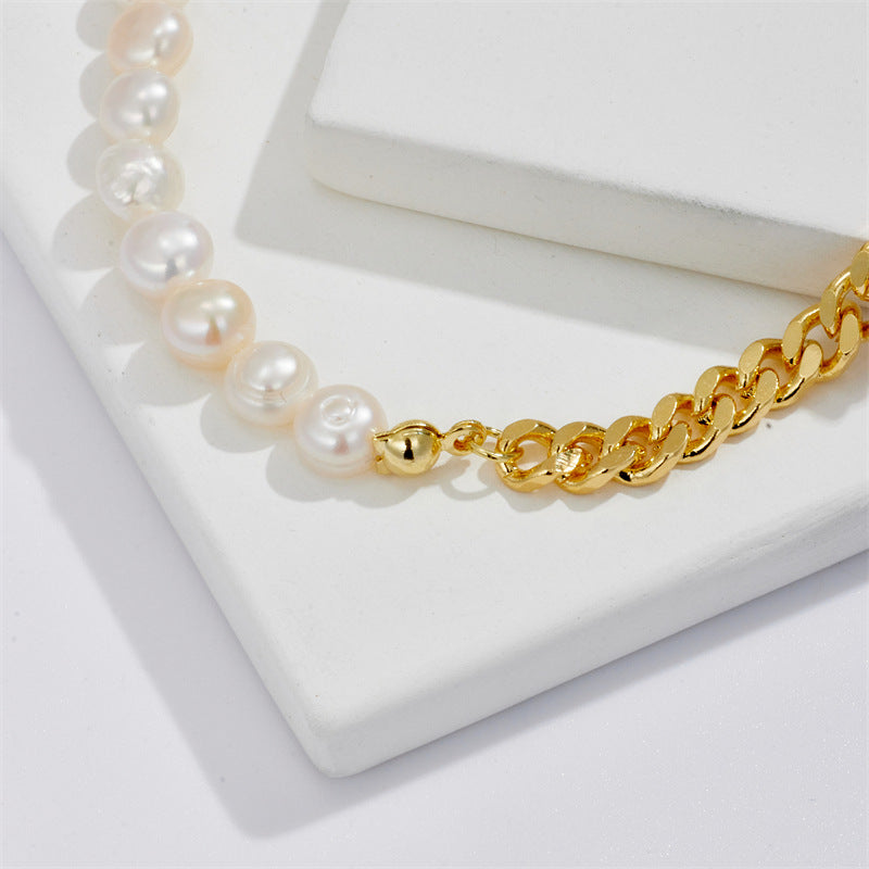 TWO-TONED PEARL NECKLACE WITH GOLD CHAIN AND TOGGLE CLOSURE
