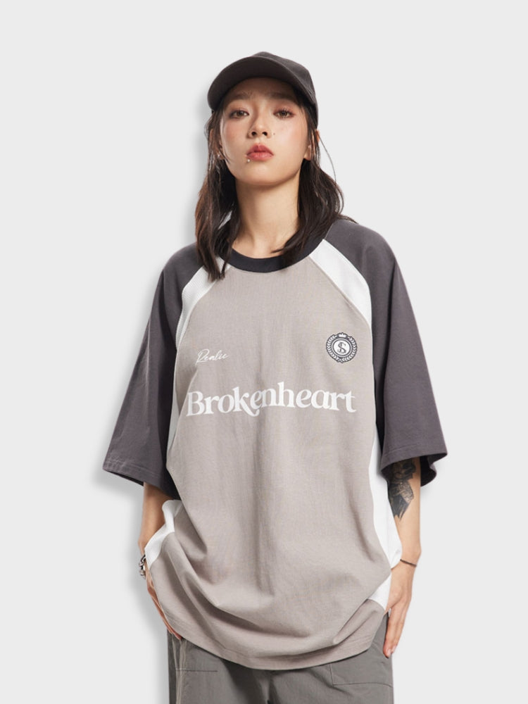 UNISEX TEE BROKENHEART VINTAGE GRAY AND WHITE WITH BLACK SLEEVES