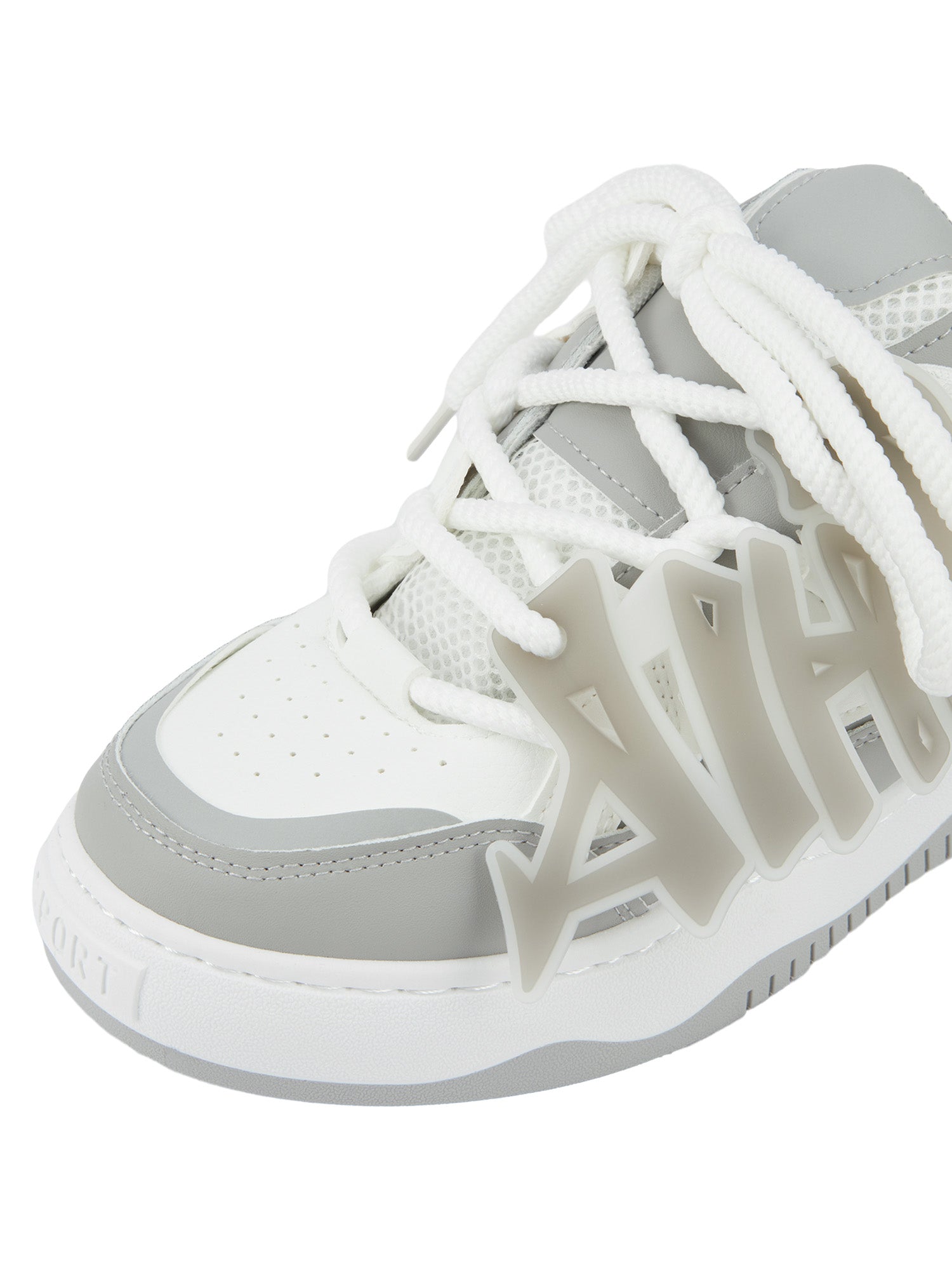 VERSATILE HIGH SNEAKERS IN GRAY AND BLACK FOR EVERYDAY WEAR