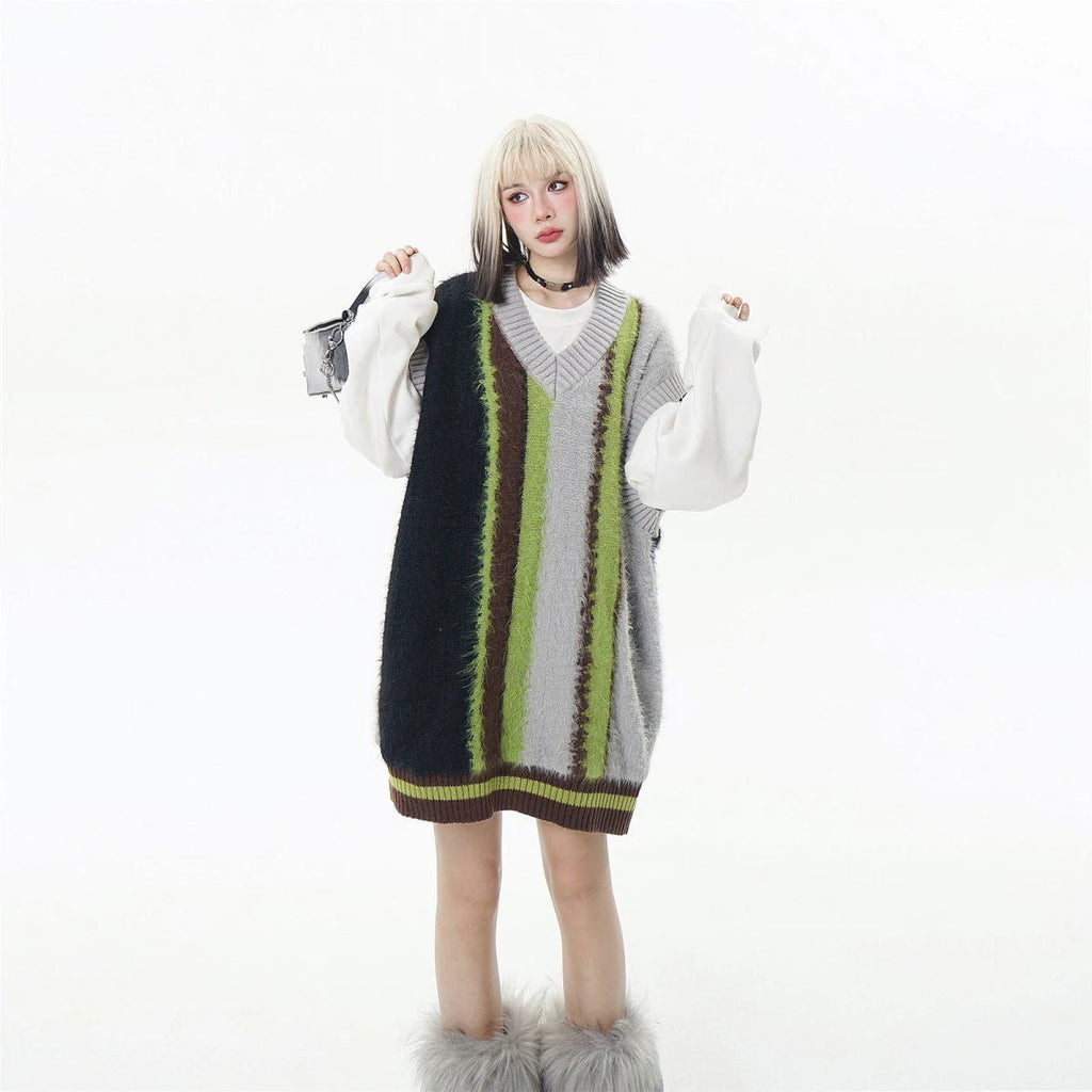 VINTAGE STRIPED SLEEVELESS SWEATER VEST WITH FUZZY TEXTURE