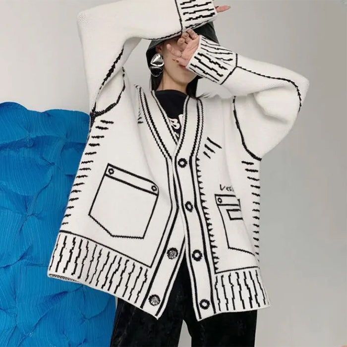 WHITE CARTOON-STYLE CARDIGAN FOR WOMEN PRODUCT DESCRIPTION