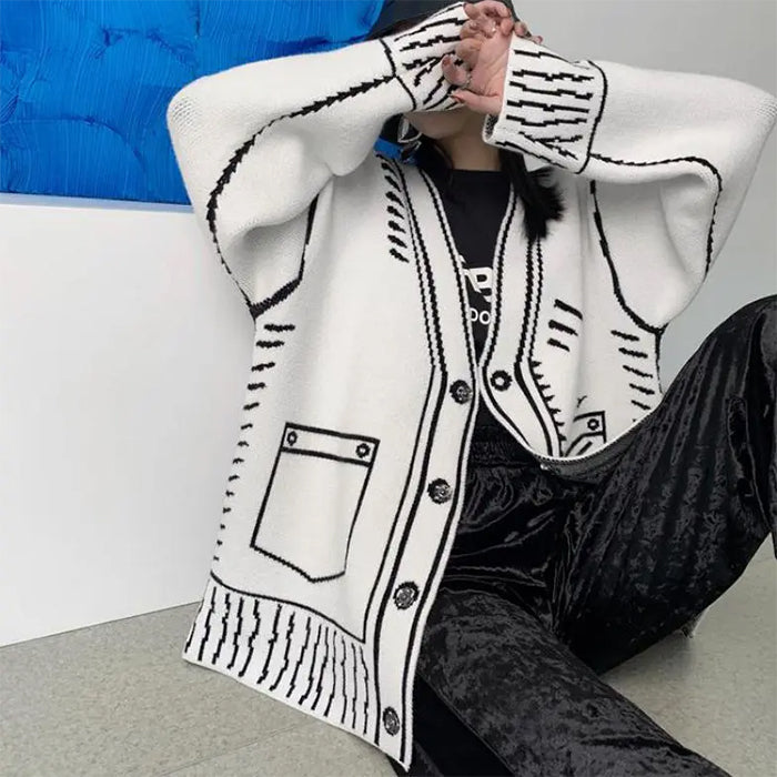 WHITE CARTOON-STYLE CARDIGAN FOR WOMEN PRODUCT DESCRIPTION