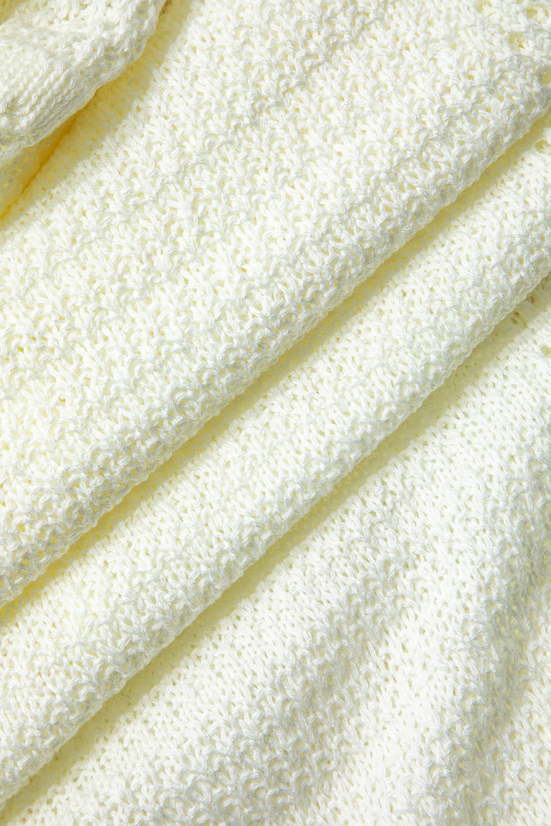 WHITE CROCHET MAXI DRESS WITH SEMI-TRANSPARENT HOLIDAY KNITWEAR DETAILS