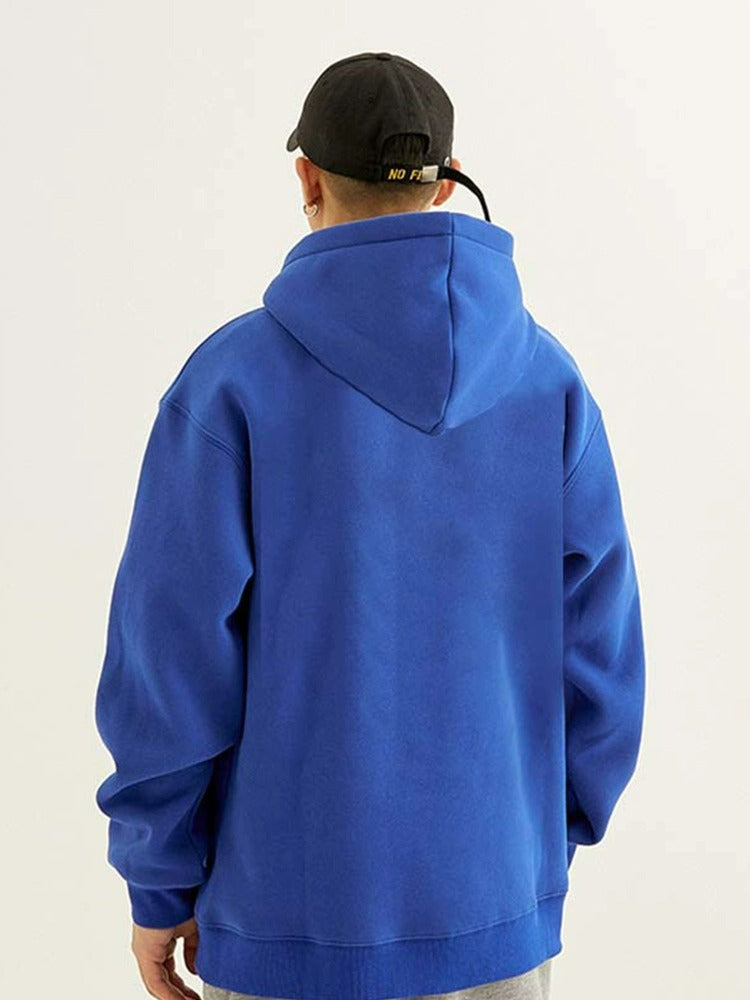 WHITE HOODIE WITH WASSUP TEXT AUS HOCHWERTIGER BAUMWOLLE