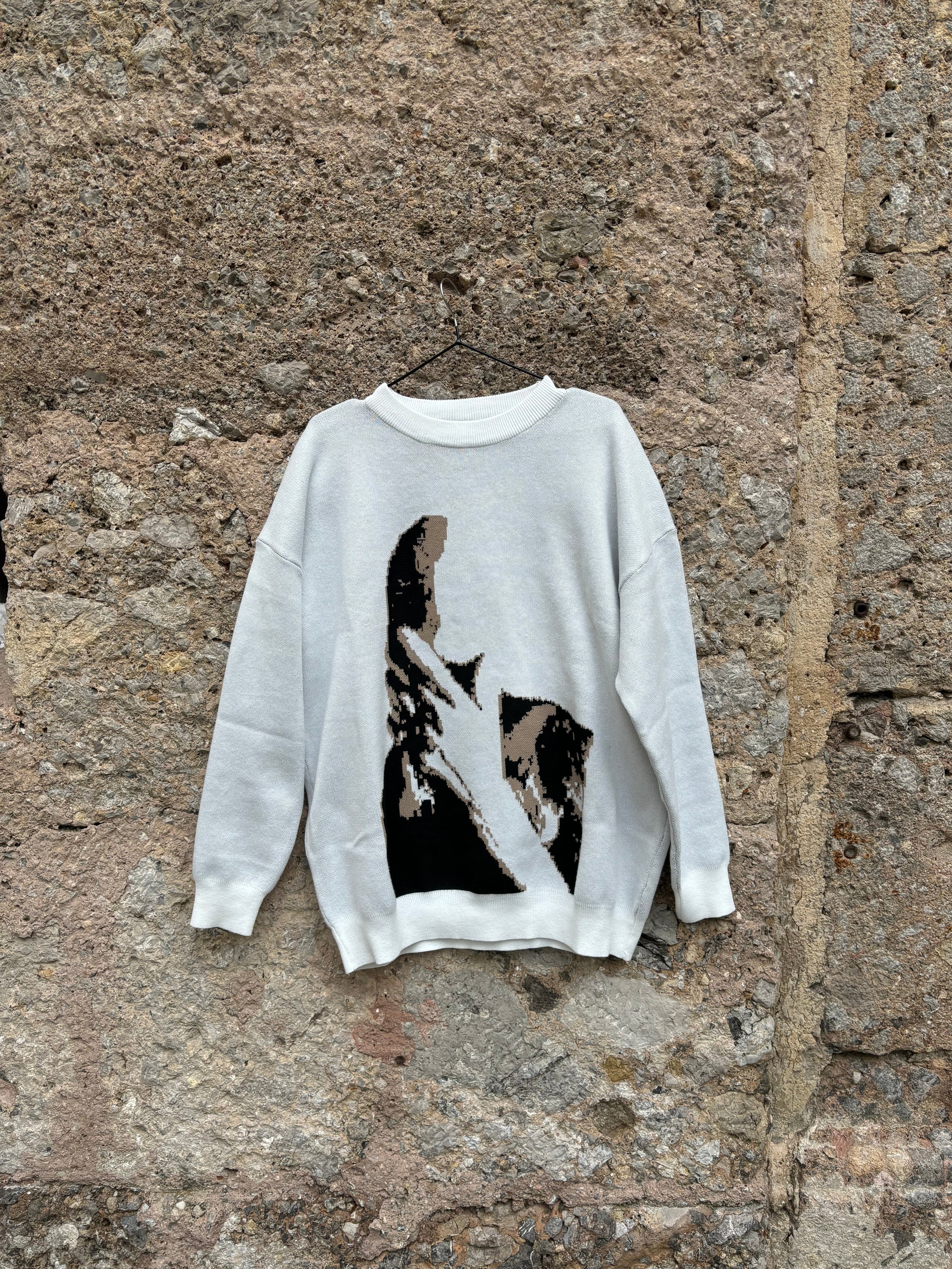 WHITE KNIT SWEATER WITH GRAPHIC - OVERSIZED FIT PREMIUM COTTON