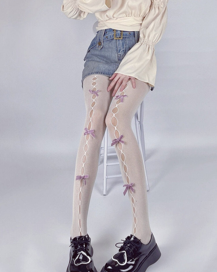 WHITE KNITTED BABY BLANKET WITH PINK BOWS FOR INFANTS