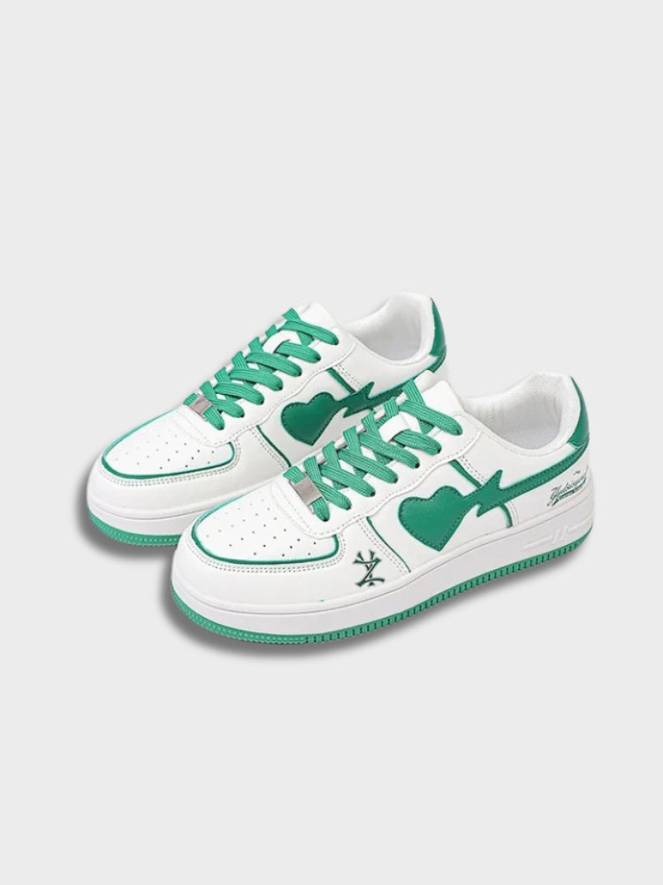 WHITE RETRO SNEAKERS WITH GREEN HEART AND STAR ACCENTS CLEAN WHITE