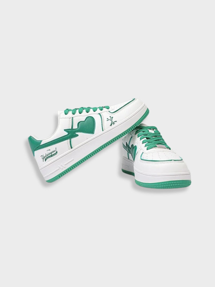 WHITE RETRO SNEAKERS WITH GREEN HEART AND STAR ACCENTS CLEAN WHITE