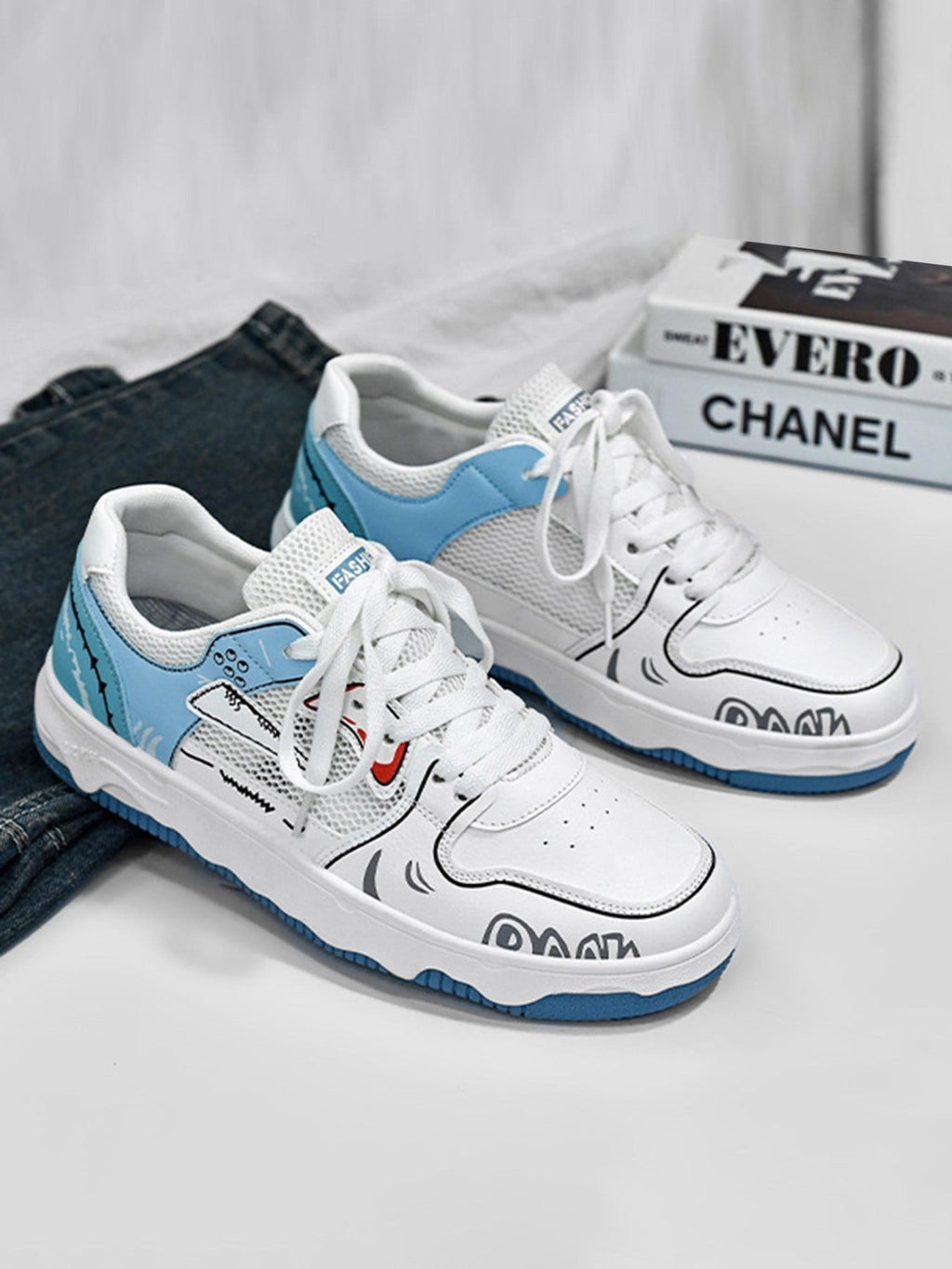 WHITE SNEAKERS WITH GREEN AND YELLOW ACCENTS ROUND TOE HIGH SHOES