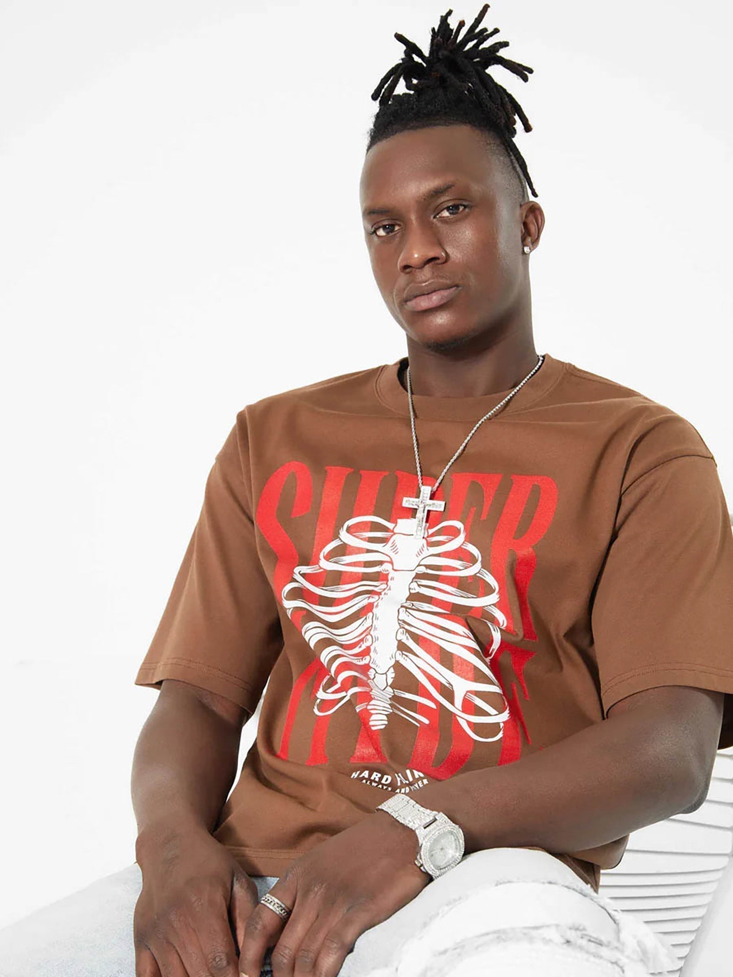 WHITE T-SHIRT WITH RIBCAGE GRAPHIC FEATURING BUTTERFLY SKULL GRAPHIC