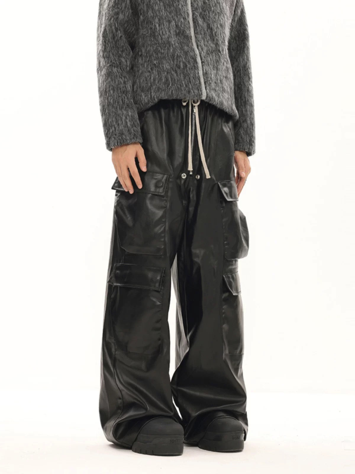 WIDE-LEGGED CARGO PANTS MATTE COATED OVERALLS