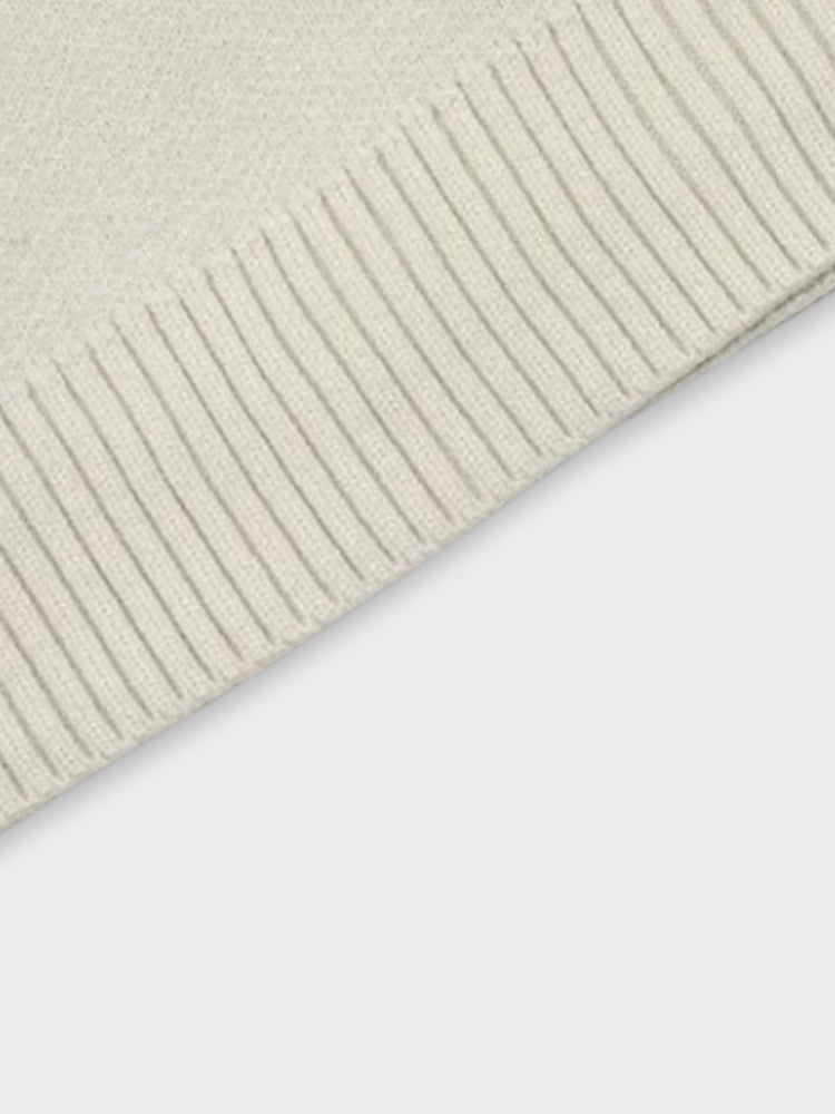 CREAM SWEATER WITH BLACK ABSTRACT DESIGN